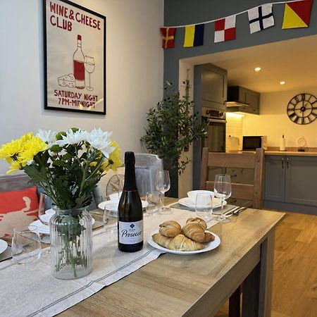 Vila Driftwood House - Luxury Dog-Friendly Townhouse In Cowes, Steps From Marina Cowes  Exteriér fotografie